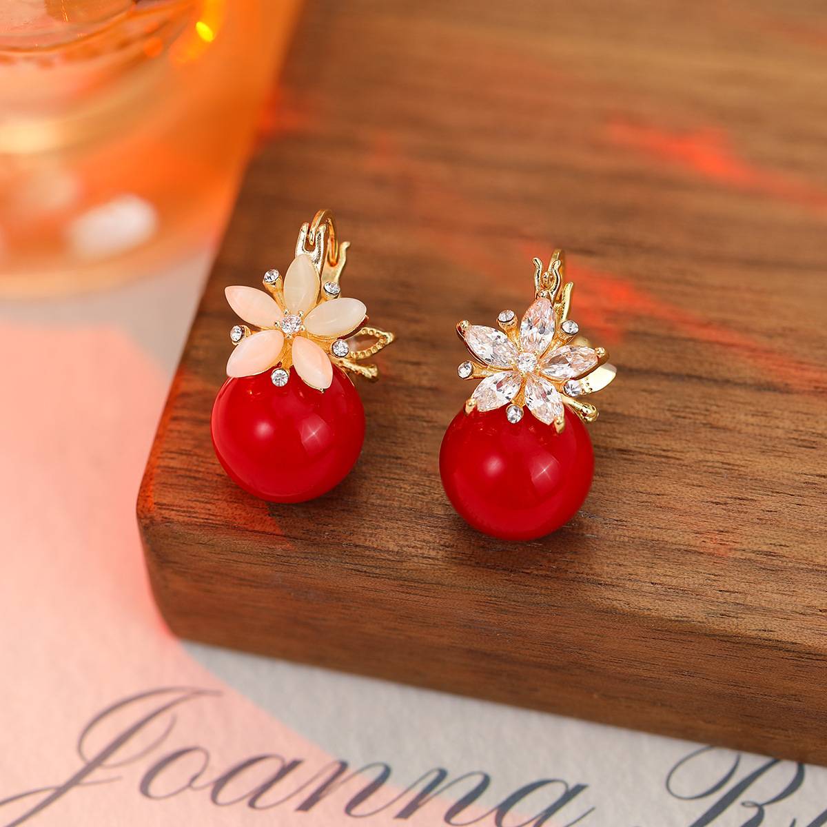 Niche design double-sided zircon flower cat's eye stone earrings